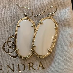 Kendra Scott Elle Drop Earrings white